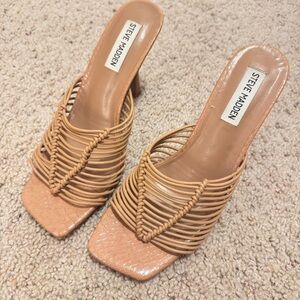 Steve Madden Tan Woven Mules